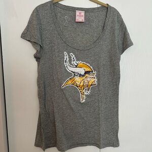 PINK Victoria's Secret Gray Graphic Women's Top